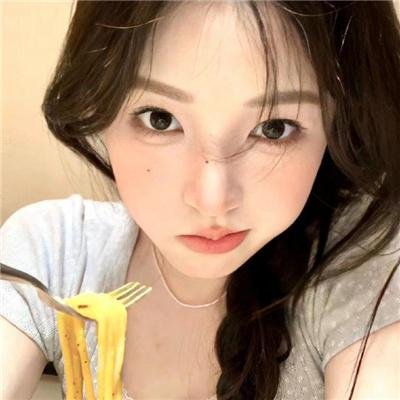 被指控的女人